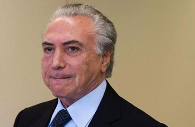 Probabilidade de Temer cair sobe de 20% para 70%, diz Eurasia