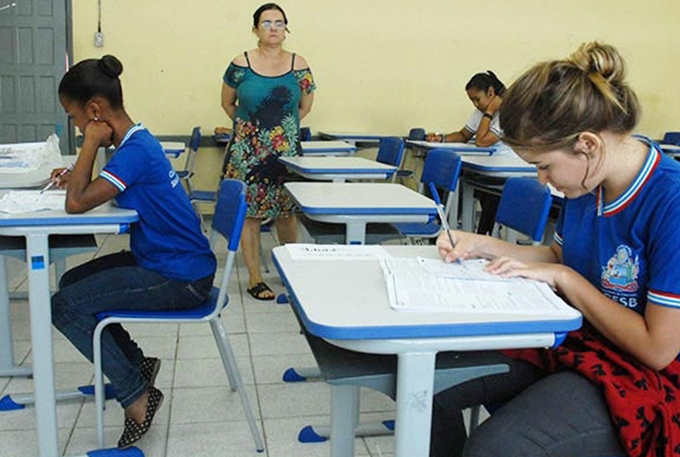 Escolas da rede pública não abrem na Bahia nesta quarta (24)