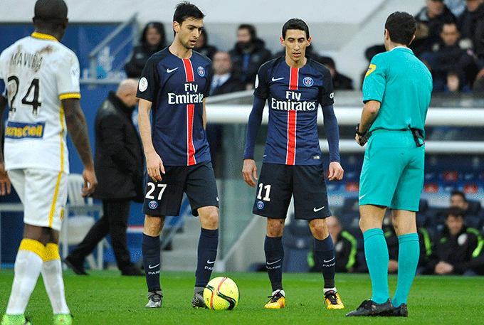 Polícia faz buscas na sede do PSG e nas casas de Pastore e Di Maria