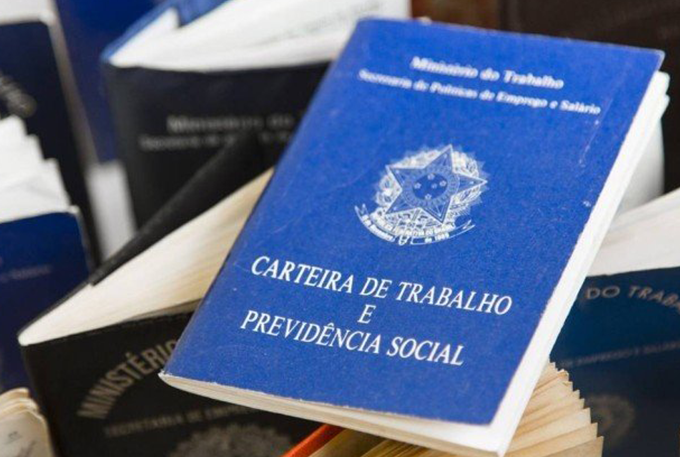 Senado aprova MP que permite saques do FGTS