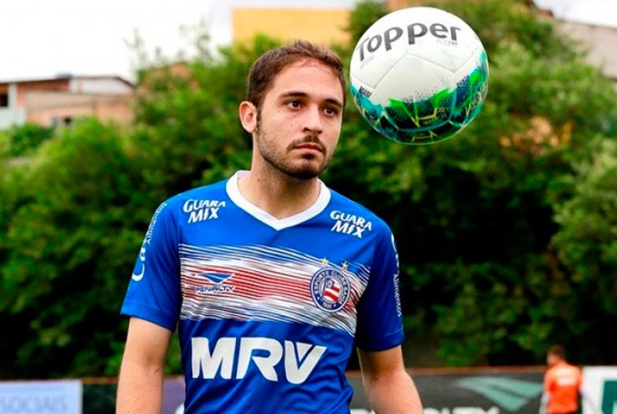 Régis será submetido a exame e pode desfalcar o Bahia