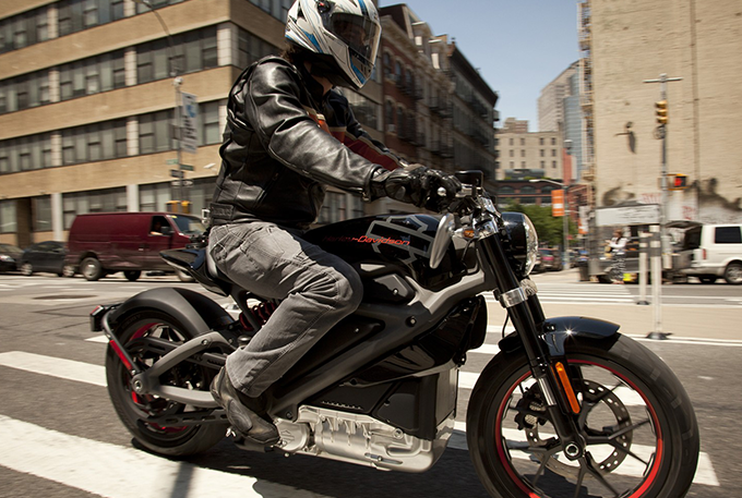 Harley-Davidson planeja 100 novos modelos 