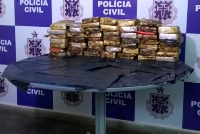 Cocaína avaliada em R$ 1 milhão é apreendida em Itabuna
