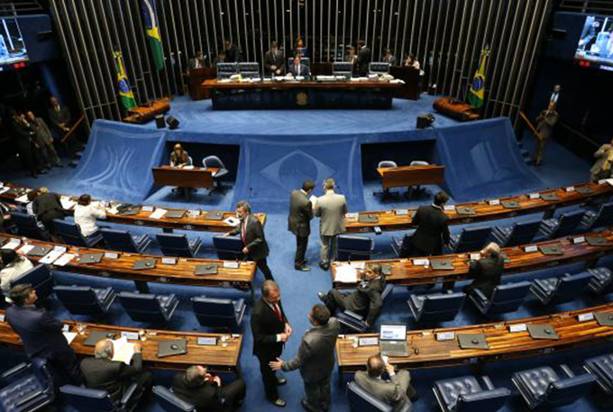 Senado aprova PEC do fim do foro privilegiado 