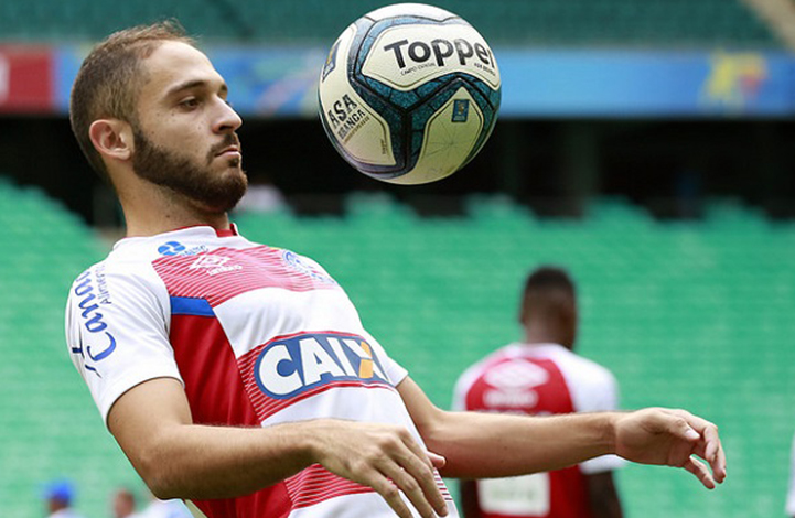 Com lesão na coxa, Régis desfalca o Bahia por até 30 dias