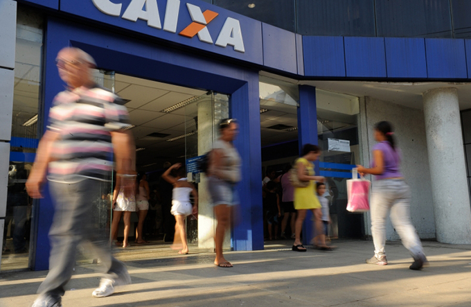 Caixa antecipa pagamento para nascidos nos meses 09-10-11