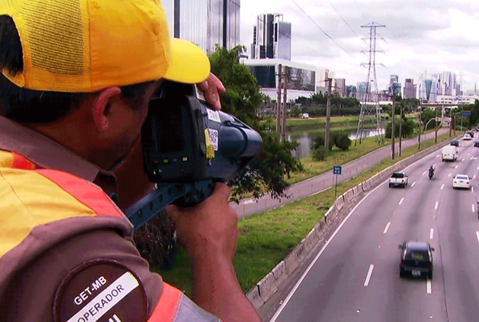 Agentes de trânsito terão curso obrigatório a partir de novembro