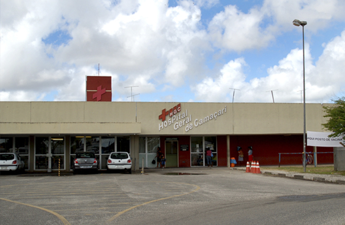 Mulher leva facada na testa em Camaçari