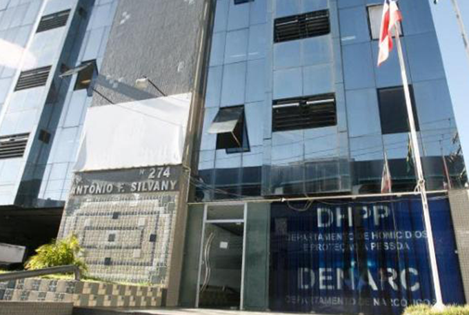 Corpo é encontrado com marcas de tiros em lixão de Stella Maris