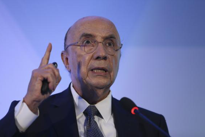 Meirelles diz que desemprego deve começar a cair em agosto