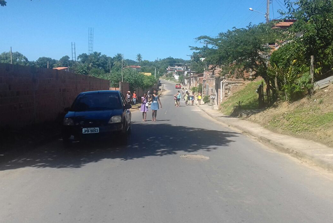 Moradores do Caboré pedem quebra-molas em rua 
