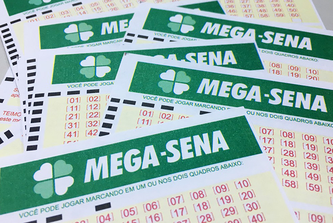 Mega-Sena pode pagar R$ 21 milhões neste sábado