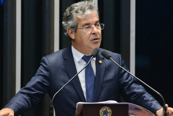 Projeto inclui na Lei Maria da Penha pessoas transgêneras e transexuais