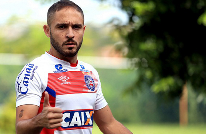 Bahia pode ter retorno de Régis contra o Corinthians