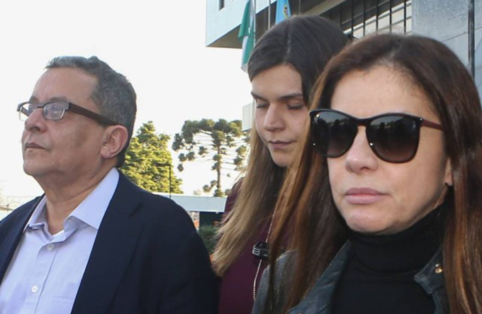 Monica e João Santana são condenados a 4 anos de prisão