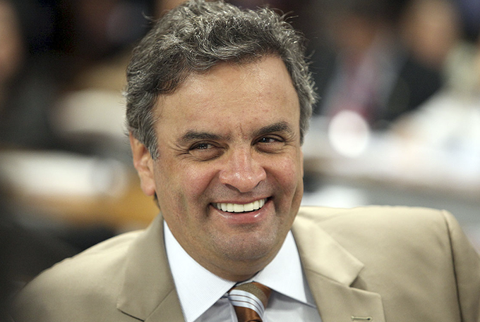 Aécio pede ao STF permissão para manter contato com a irmã