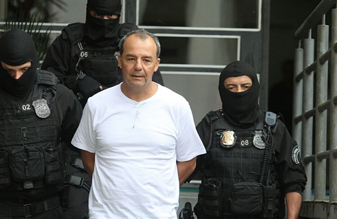 Cabral recebeu R$ 122,8 milhões de empresas de ônibus