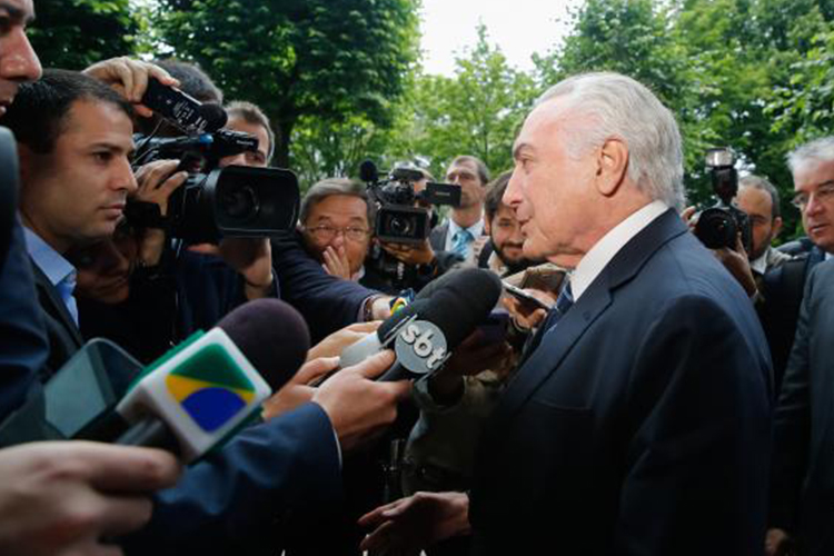 Temer se reúne com presidentes da Câmara e do Senado