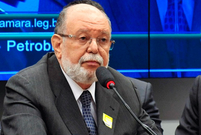 Moro suspende redução de pena para réus 