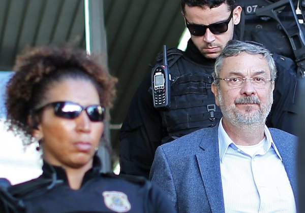 Ex-ministro Antonio Palocci corre risco de perder delação