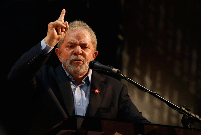 Lula diz que propina foi 'inventada' por empresários e MP
