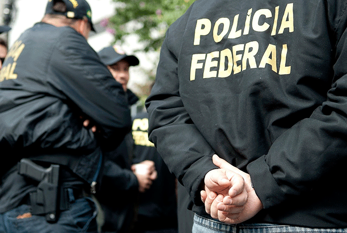 Operação da PF prende 30 por pedofilia