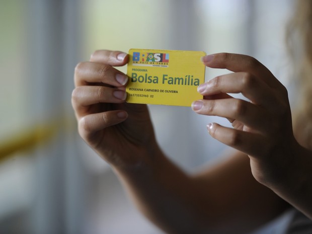 Em meio a crise, 143 mil voltaram ao Bolsa Família este ano