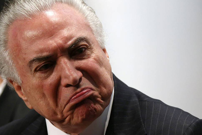 Temer volta atrás e diz que não fará proposta de elevação do IR