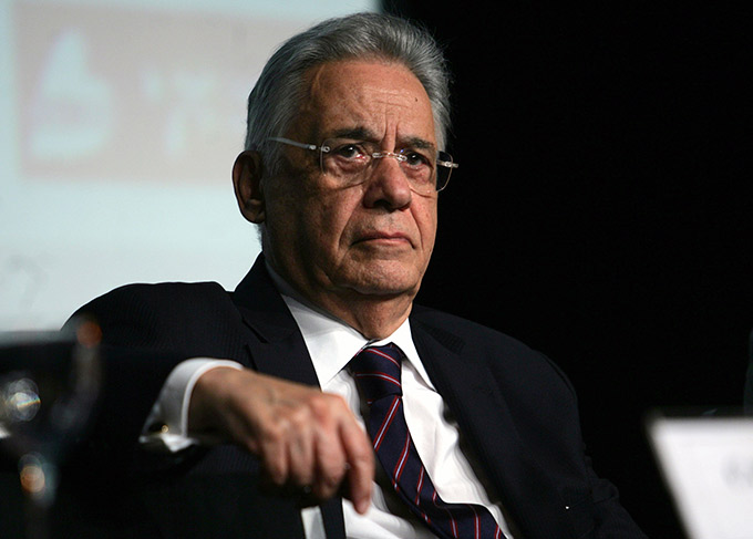 FHC diz acreditar que há uma 'operação' para barrar Lava Jato