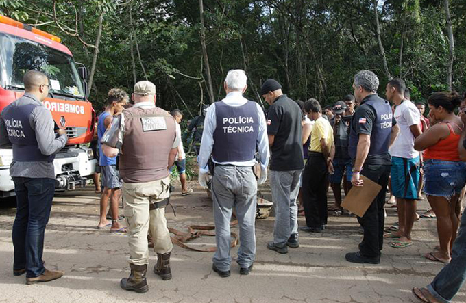 Jovem é encontrado morto após sair para jogar bola 
