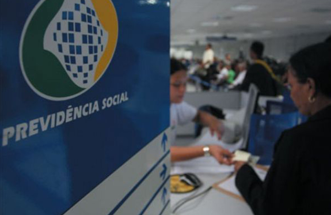 INSS começa amanhã o pagamento do 13º dos aposentados