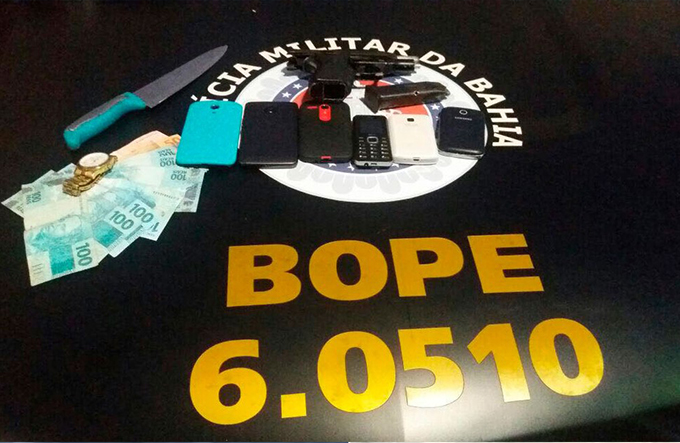 Homem é preso e dois menores são apreendidos suspeitos de assalto