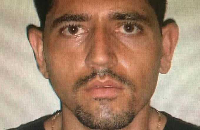 Suspeito de tentar assaltar delegado morre em confronto com a polícia