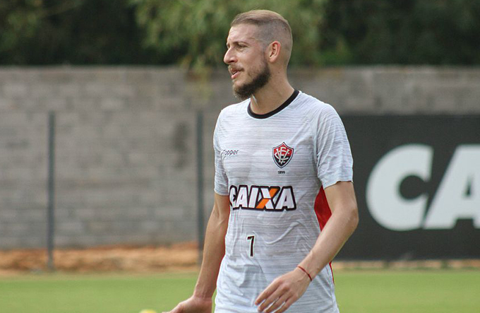 Uillian Correia desabafa: 'falaram que já estávamos rebaixados’