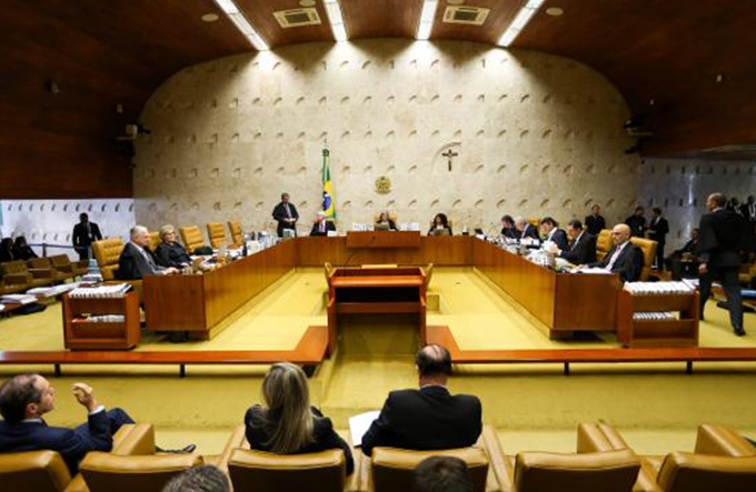 Supremo retoma julgamento sobre ensino religioso nas escolas públicas