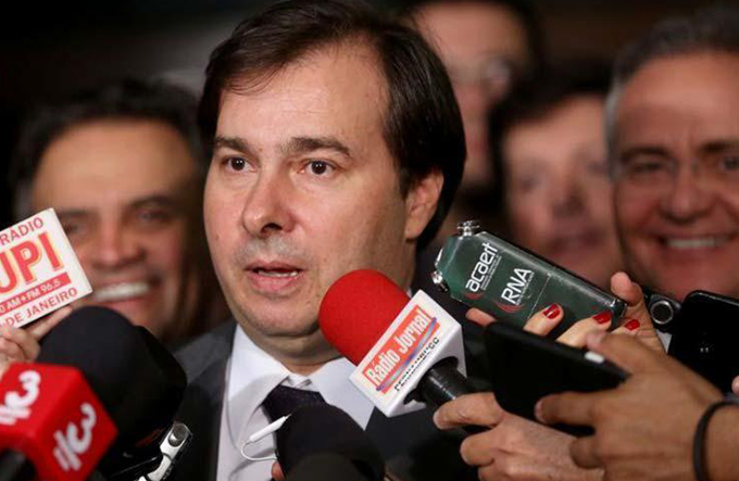 Denúncia contra Temer deverá ser julgada até o fim do mês
