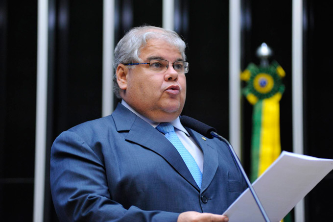 Apartamento com R$ 51 mi foi emprestado à Lúcio, diz empresário