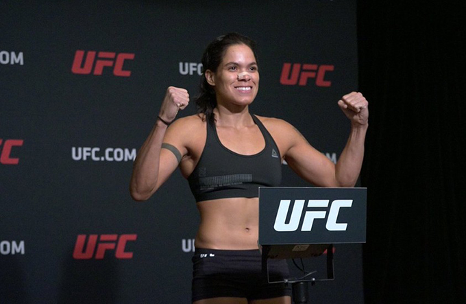 Amanda bate peso e confirma luta com Valentina no UFC 215