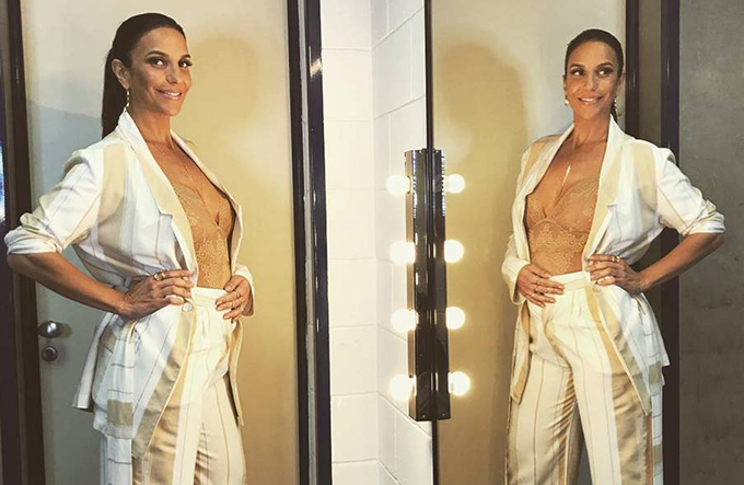Ivete Sangalo está grávida de gêmeos