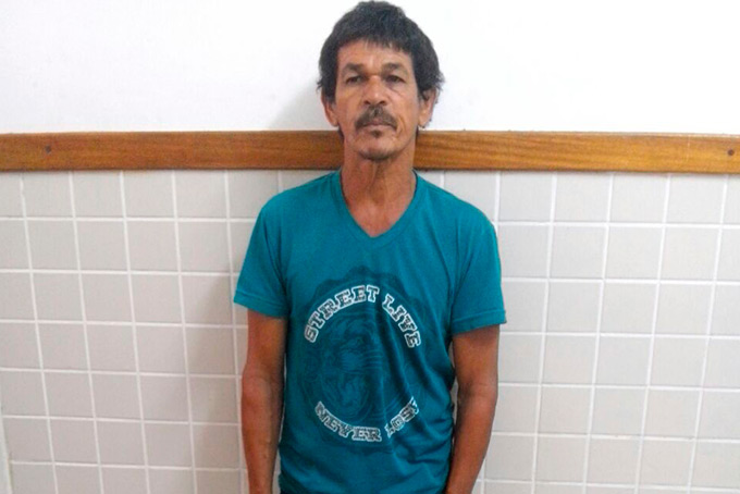 Vendedor de coco é preso após tentar estuprar menor de 13 anos