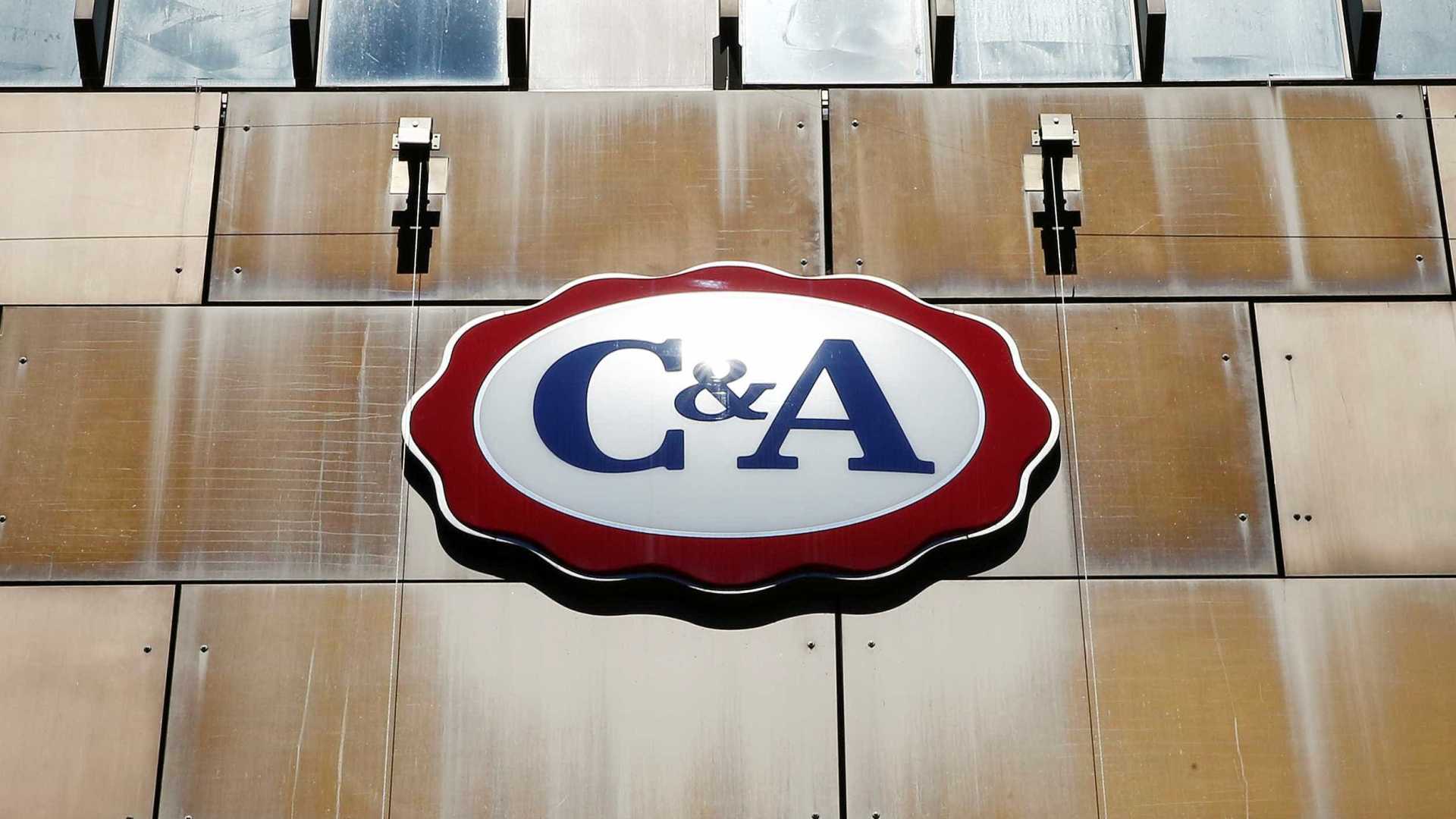 Funcionários da C&A vendem dados de clientes na web, diz site