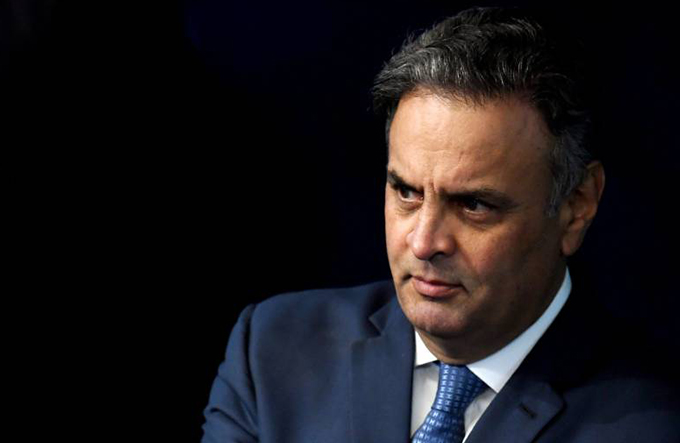 STF afasta Aécio do mandato e determina recolhimento domiciliar 