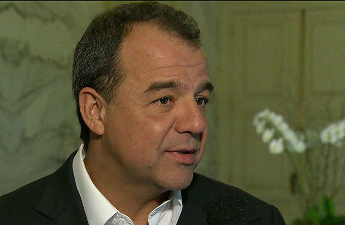 Leilão de bens de Sérgio Cabral é suspenso por decisão do TRF