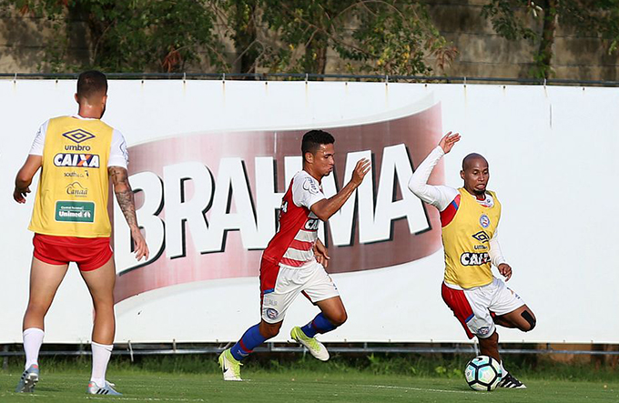 Bahia se reapresenta com coletivo; Renê Júnior segue fora