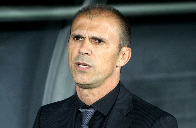 Milton Mendes e Bahia não chegam a acordo e técnico não vem