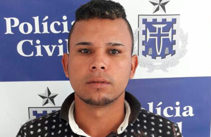 Homem mata ex-sogra com golpes de foice e pauladas 