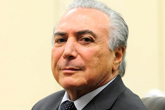 Temer anuncia que vetará emenda que permite censura nas eleições