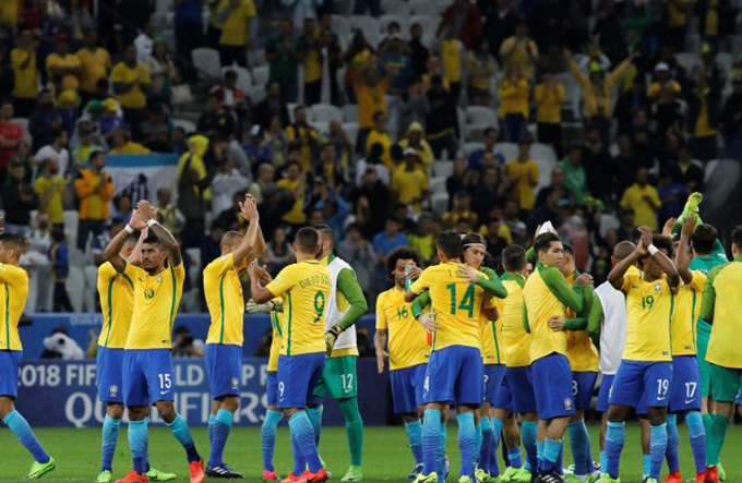 Brasil joga com o Chile em SP e Argentina decide vaga no Equador