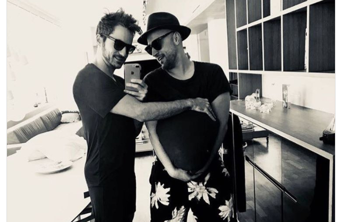 Paulo Gustavo e o marido anunciam que serão pais de gêmeos