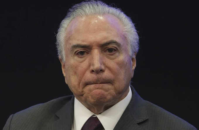 Temer envia carta a deputados e fala em 'conspiração' 